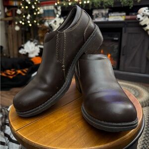 Eastland Dark Brown Leather Clogs